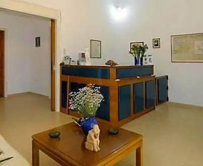 Corali 2* אדאמאס