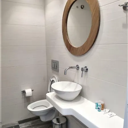 Hotel Corali 2*